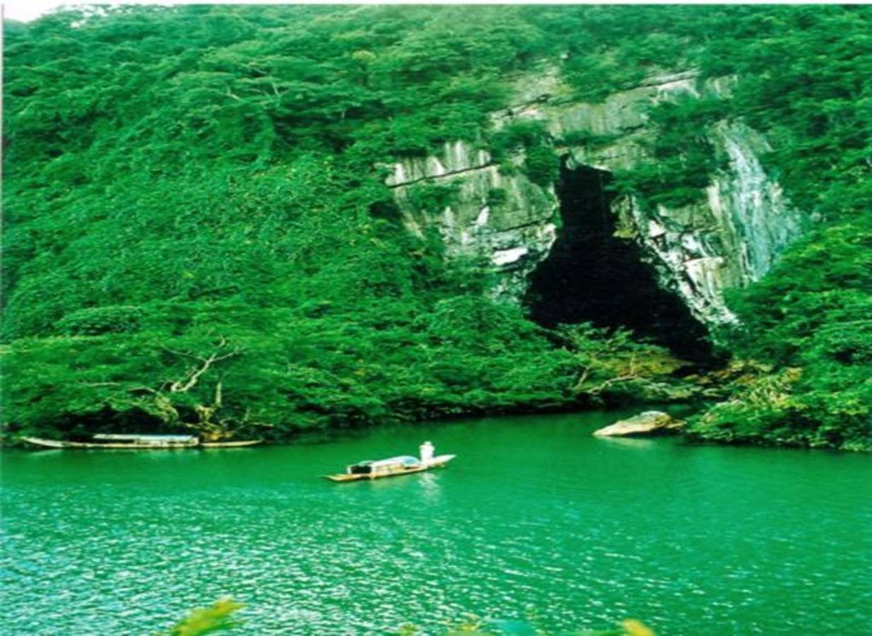 Paradise Hotel Phong Nha Exterior photo